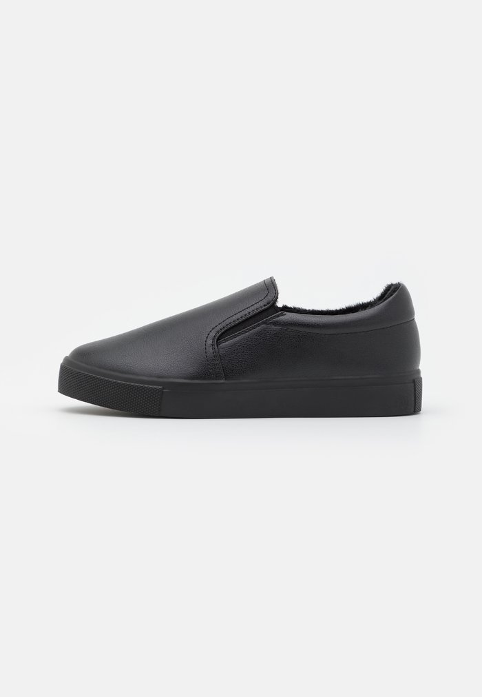 Chaussure Basse Anna Field Plates Slip on Noir Femme | HMA-4216871